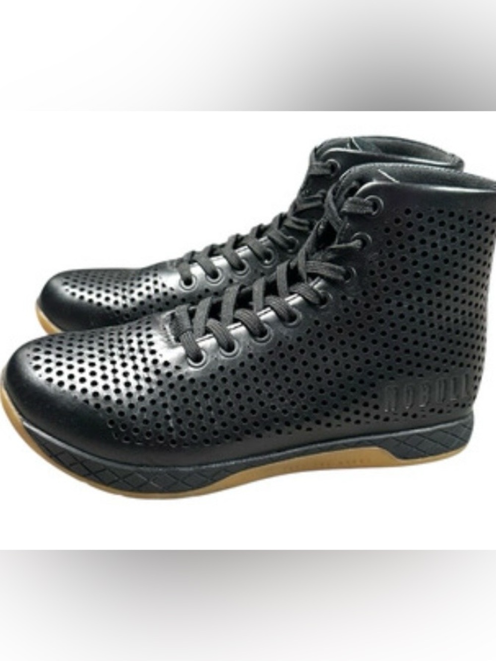NOBULL BLACK LEATHER HITOP TRAINER W GUM BOTTOM SZ 9